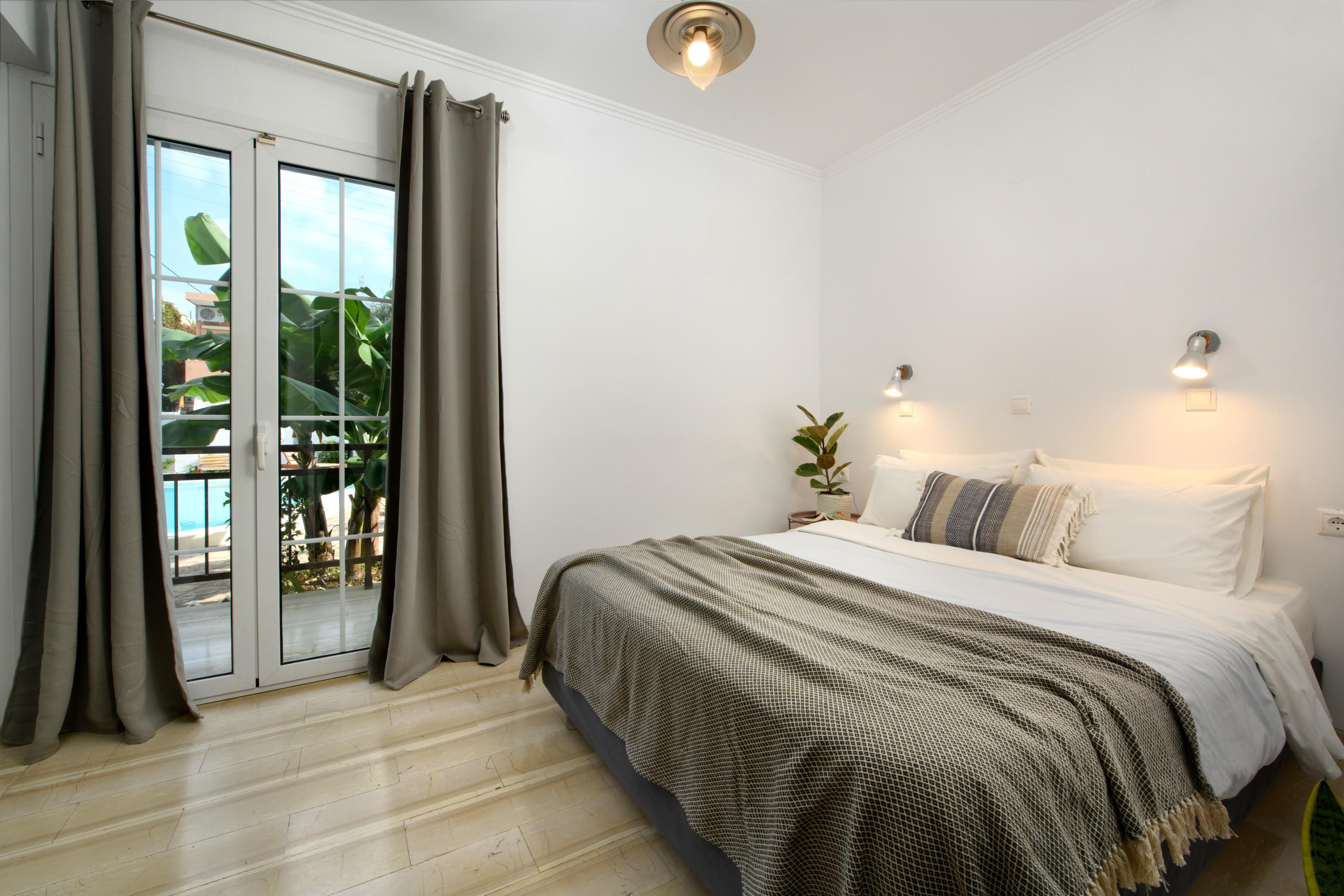 Aquarius Beach Hotel Mesongí Екстериор снимка