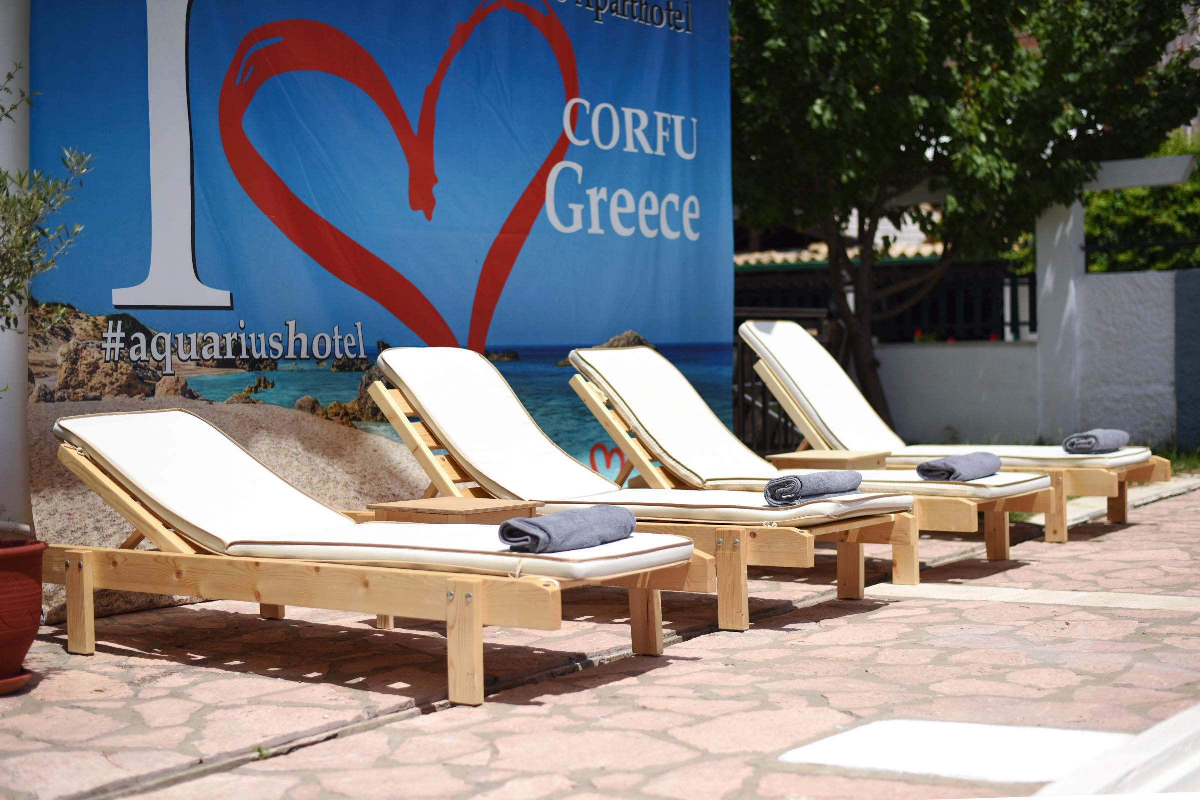 Aquarius Beach Hotel Mesongí Екстериор снимка