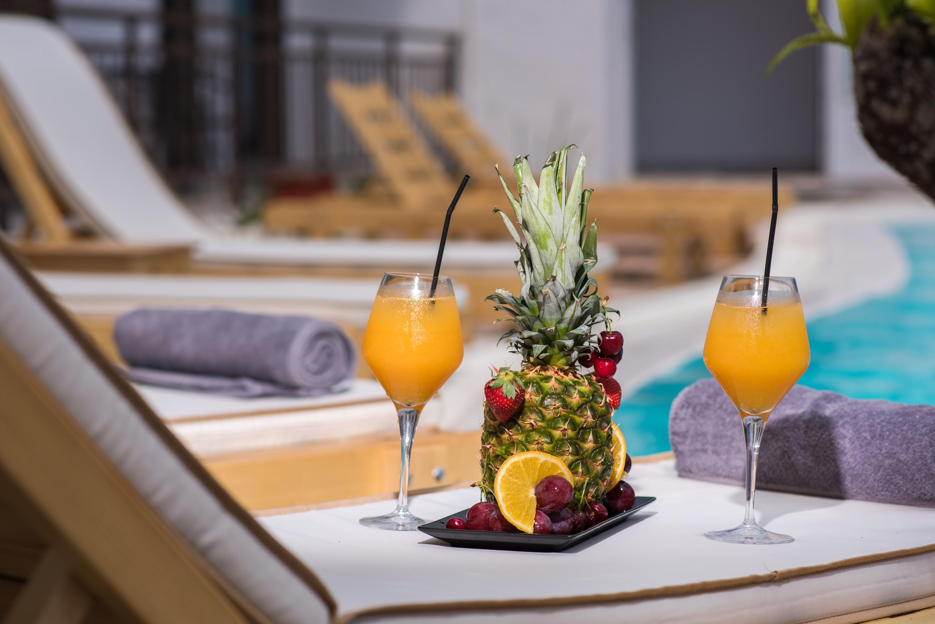 Aquarius Beach Hotel Mesongí Екстериор снимка
