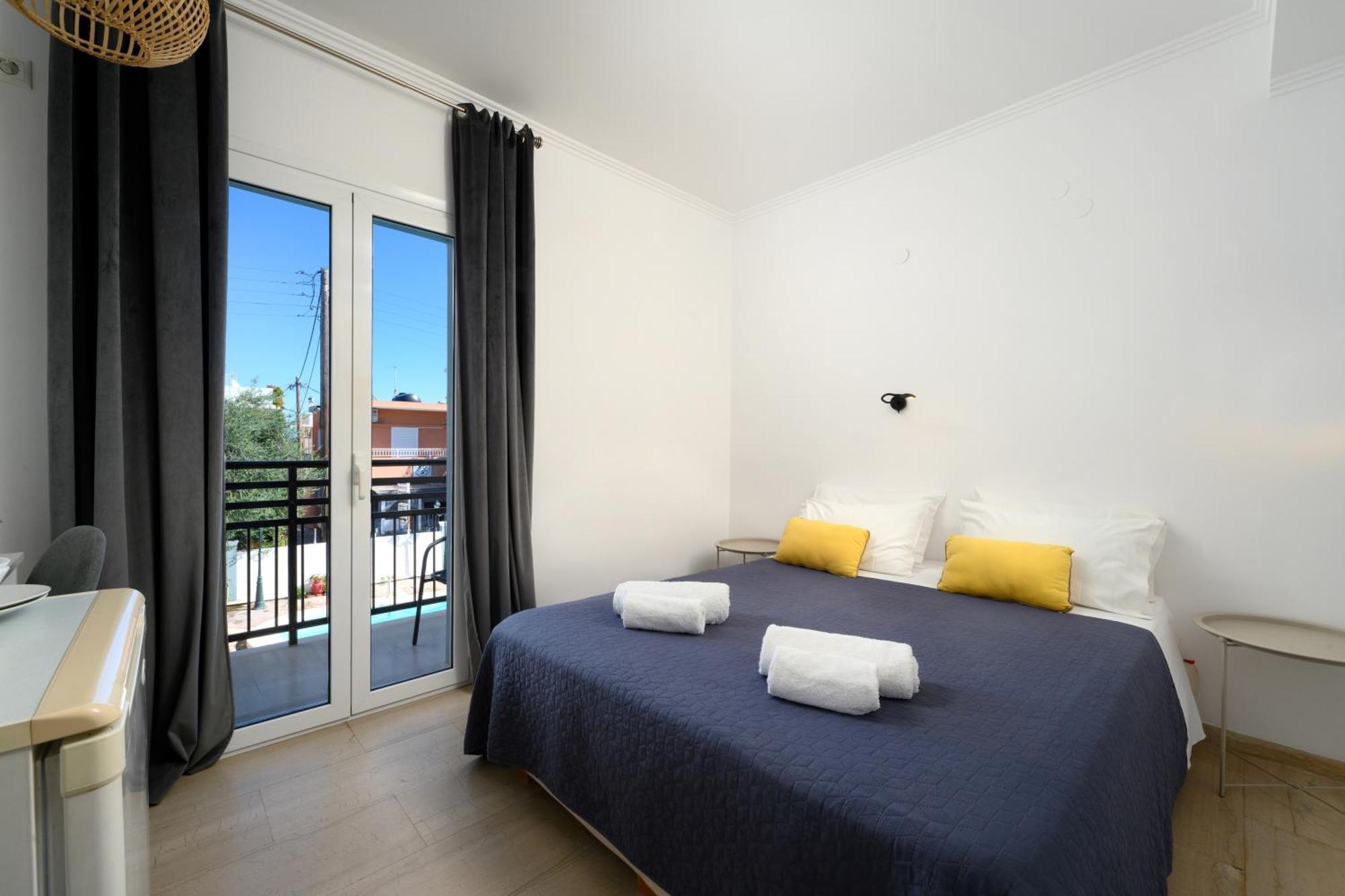 Aquarius Beach Hotel Mesongí Екстериор снимка